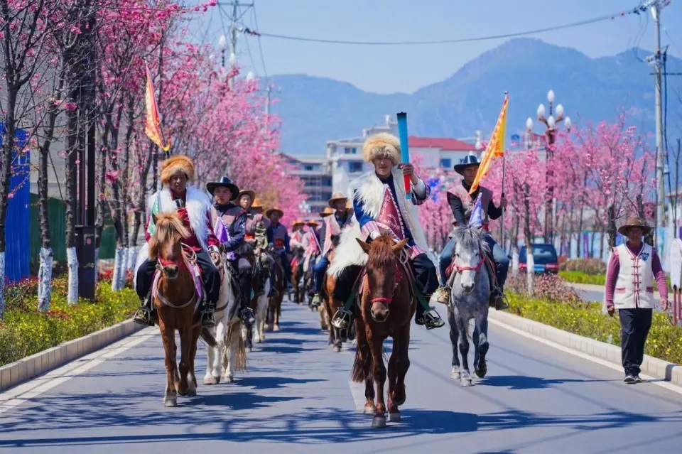 纳西族传统节日——三多节